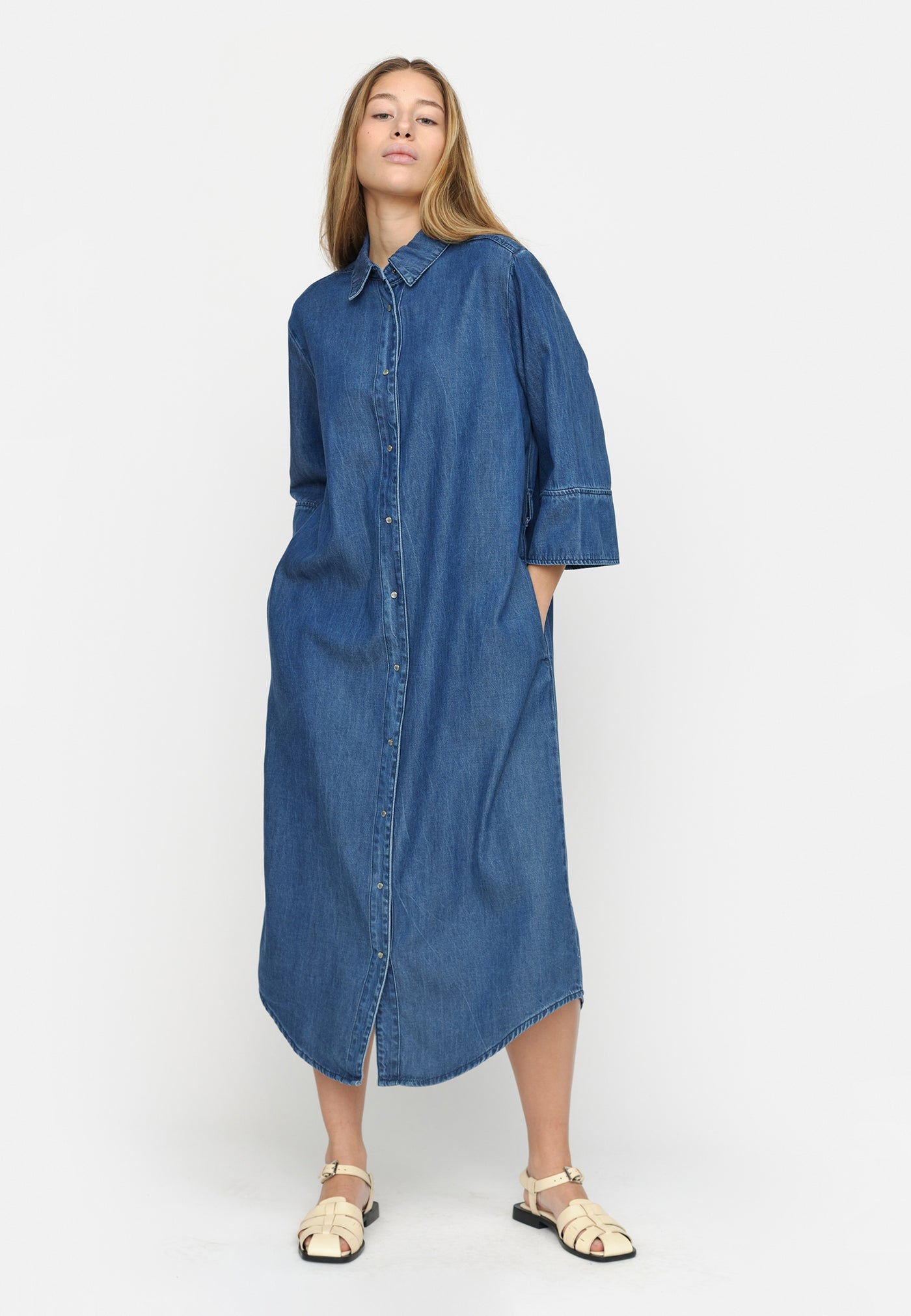 Soft Rebels  SRAzalea Midi Dress Dresses & jumpsuits 501 light blue wash