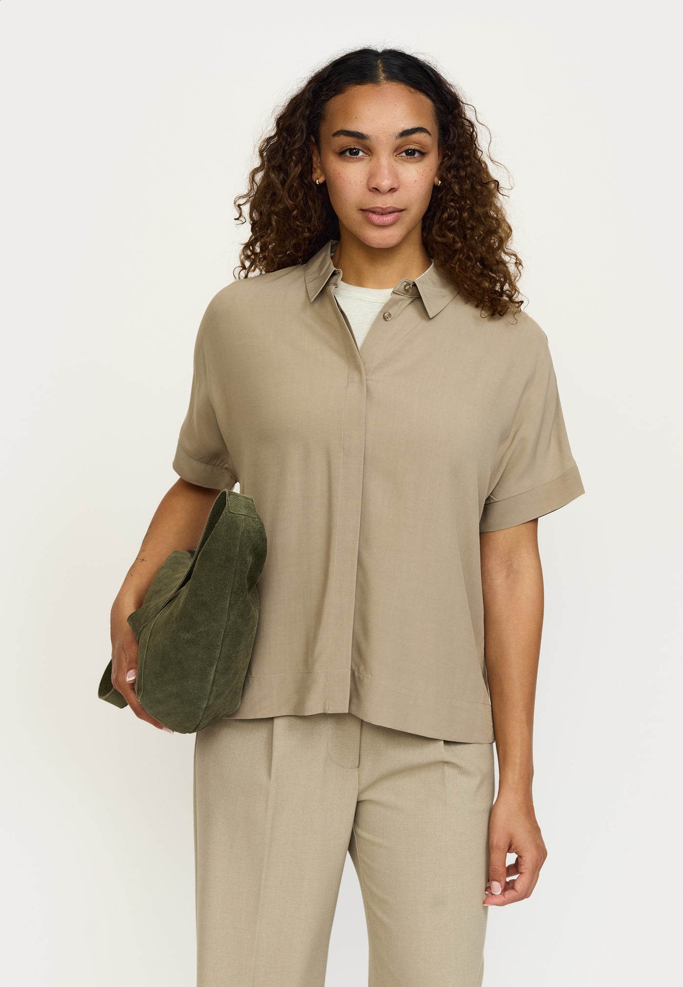 Soft Rebels SRFreedom SS Shirt Shirts & Blouse 884 Greige