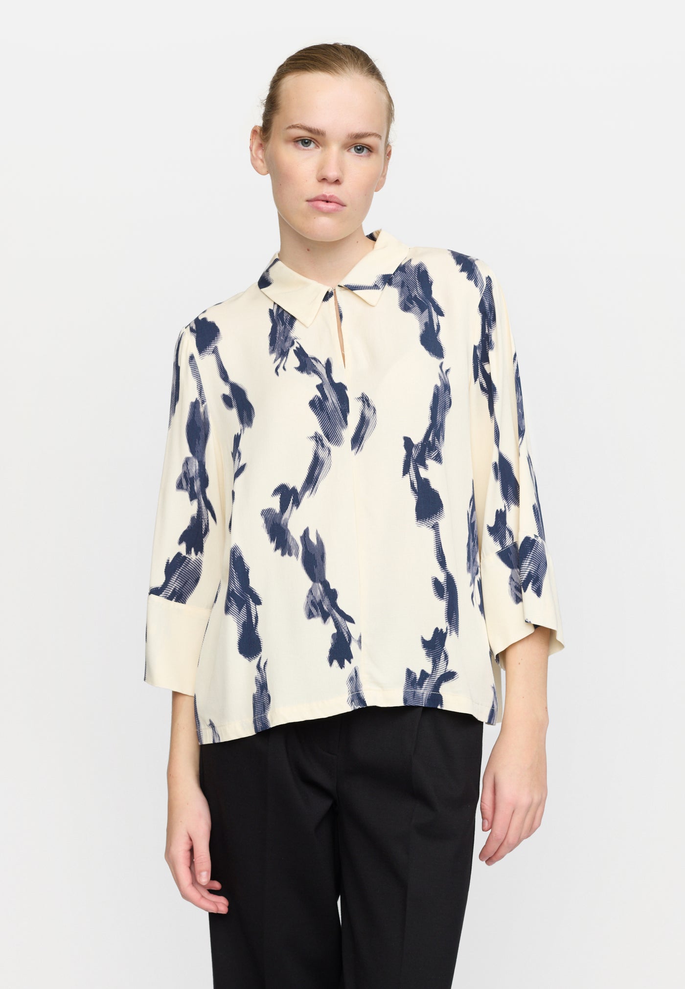 Soft Rebels SRGinny Blouse Shirts & Blouse 888 Abstract Flower