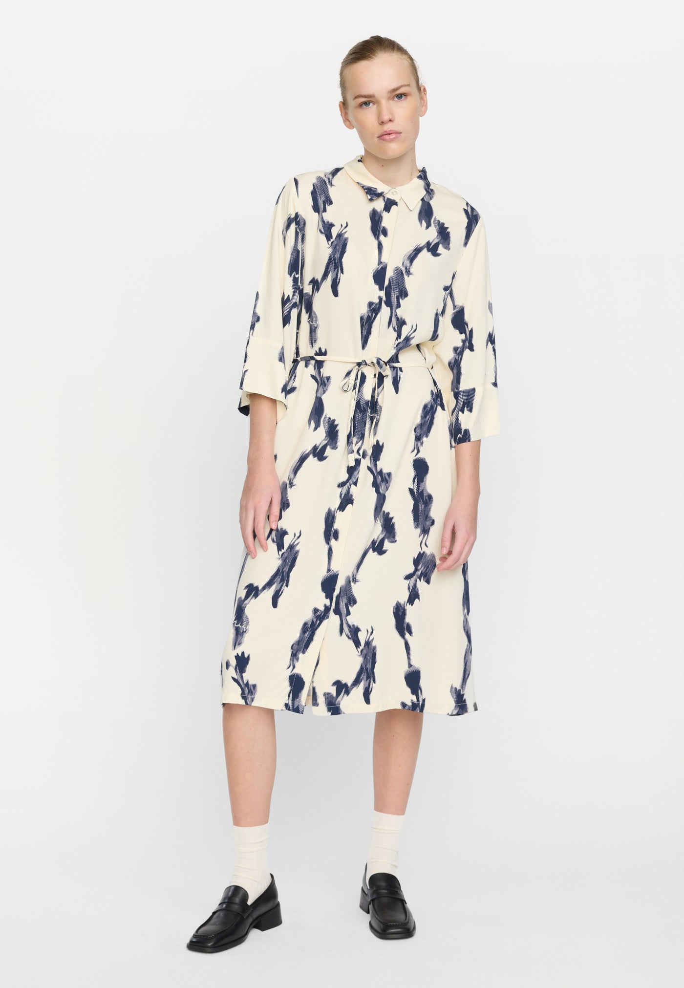 Soft Rebels SRGinny Dress Dresses & jumpsuits 888 Abstract Flower