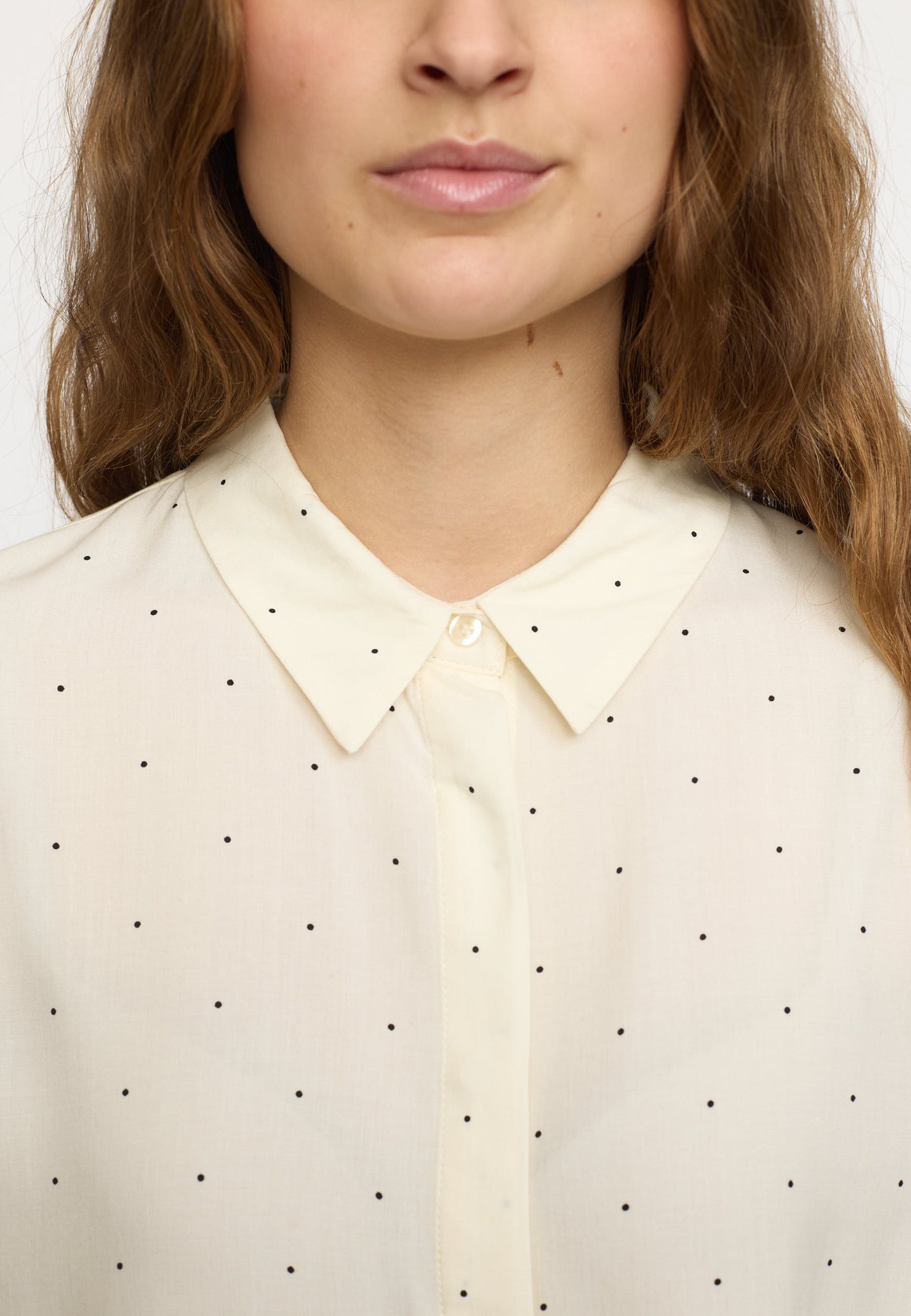 Soft Rebels SRMargot Freedom Dot SS Shirt Shirts & Blouse 657 Arctic Wolf