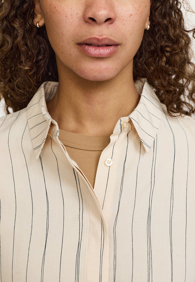 Soft Rebels SRMargot Freedom Striped SS Shirt Shirts & Blouse 777 Hand Drawn Stripe Smoke Gray