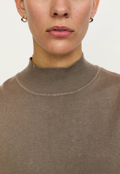 Soft Rebels SRMarla SL Turtle knit Knitwear 884 Greige