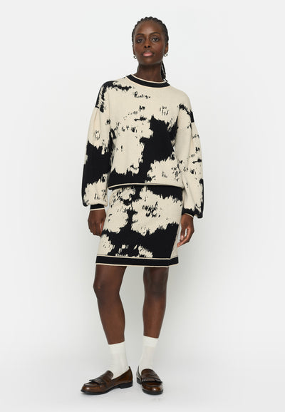 Jacquard-patterned skirt clearance